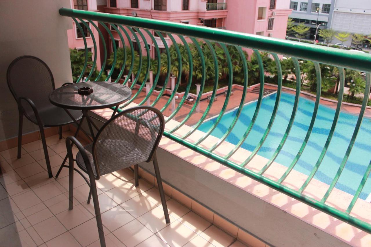 Town Condo - Marina Court Kota Kinabalu Exterior foto